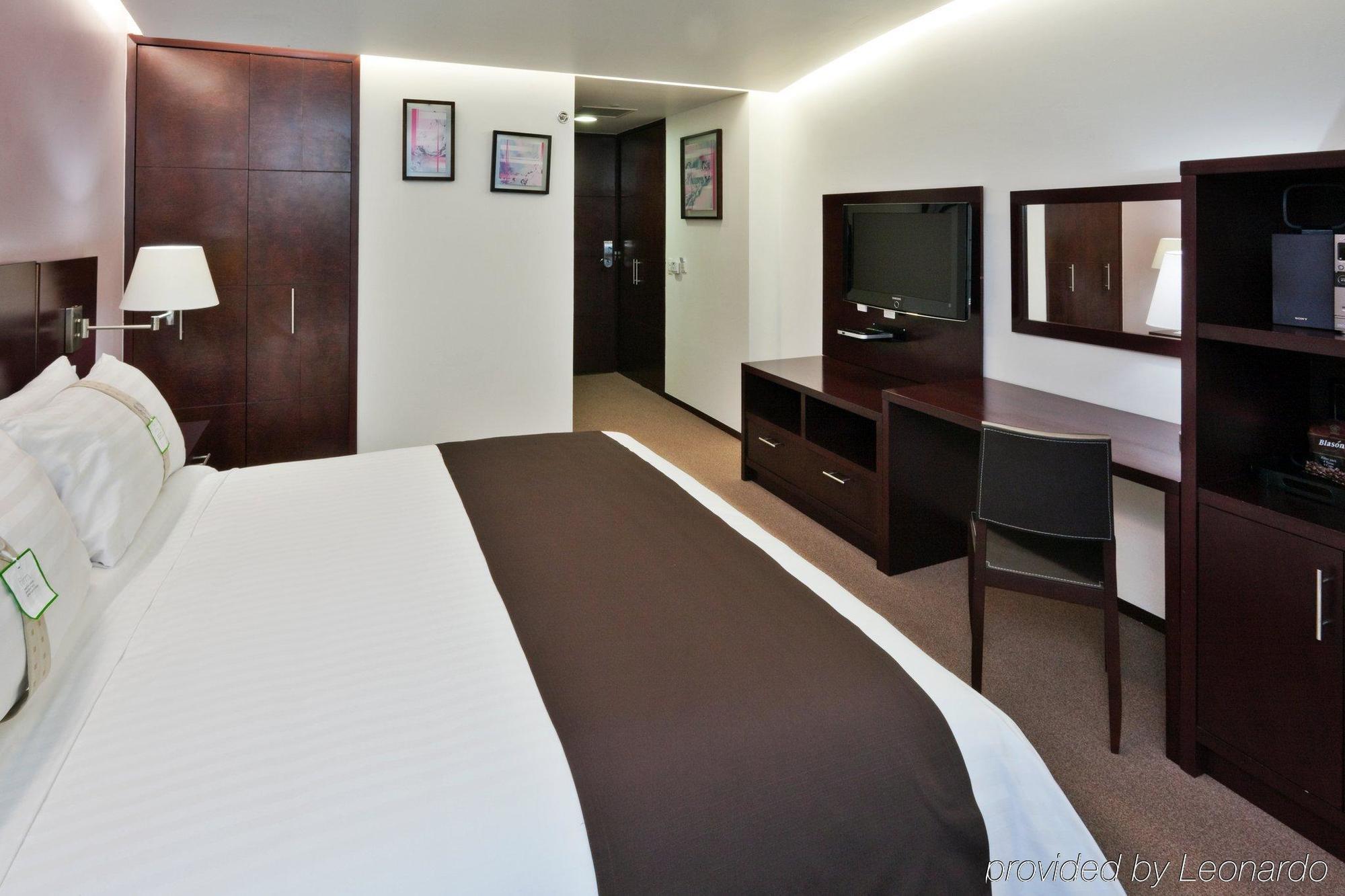 Holiday Inn Hotel & Suites Mexico Medica Sur By Ihg Kültér fotó