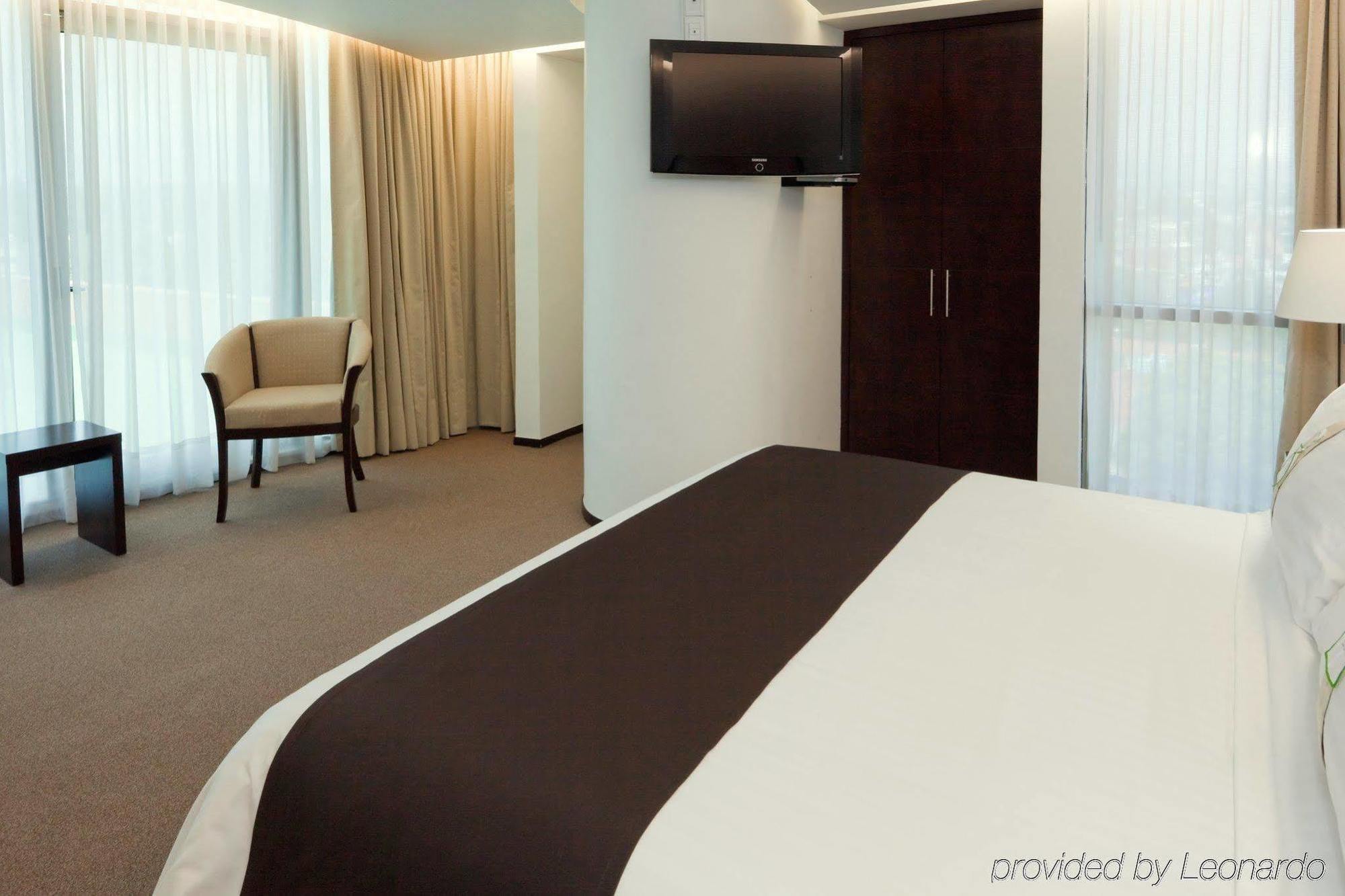 Holiday Inn Hotel & Suites Mexico Medica Sur By Ihg Kültér fotó