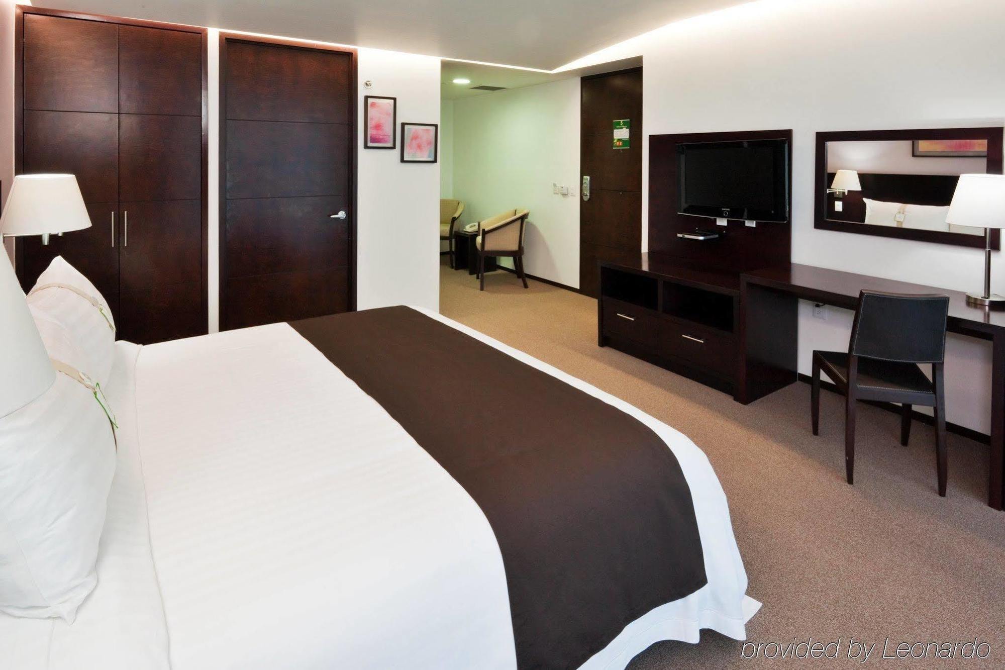 Holiday Inn Hotel & Suites Mexico Medica Sur By Ihg Kültér fotó